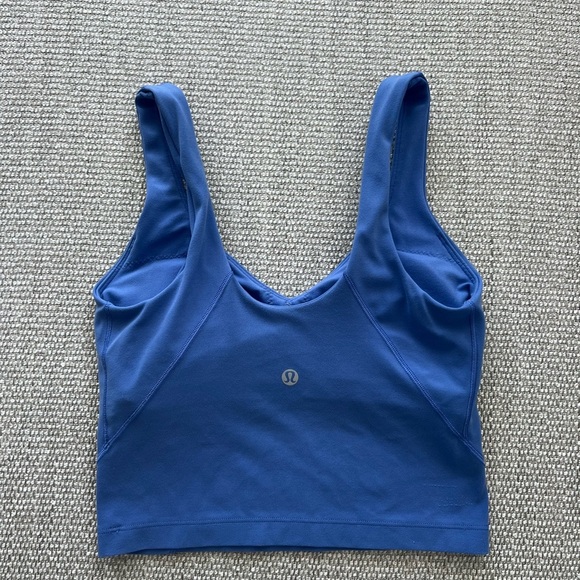 lulu align tank - Picture 3 of 5